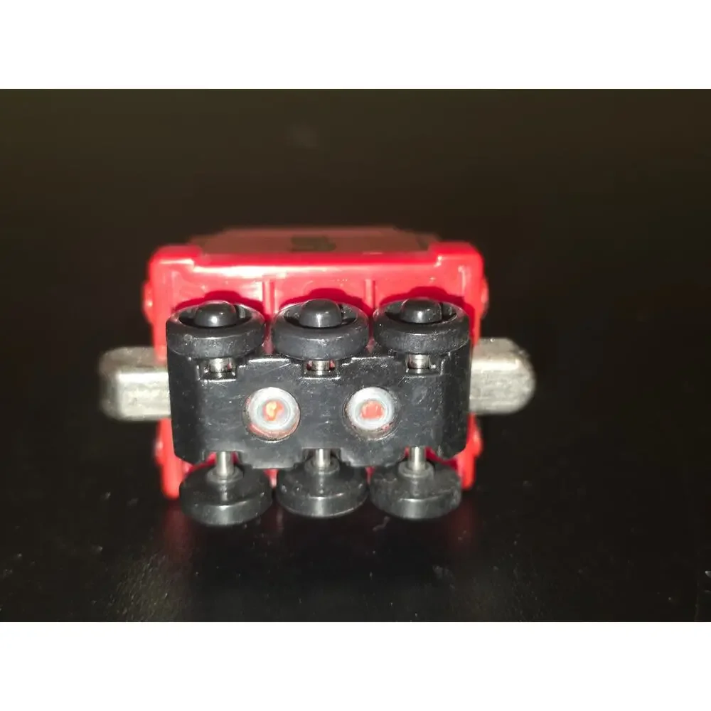 Thomas &‎ Friends Take n Play Along James Tender Diecast Metal Train Tank Engine